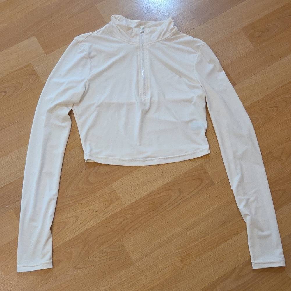SHEIN White Long Sleeve Crop Zip Top